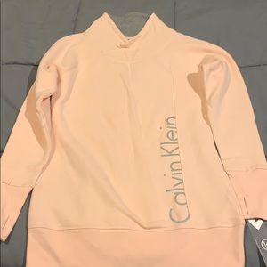 NWT Calvin Klein sweater szM